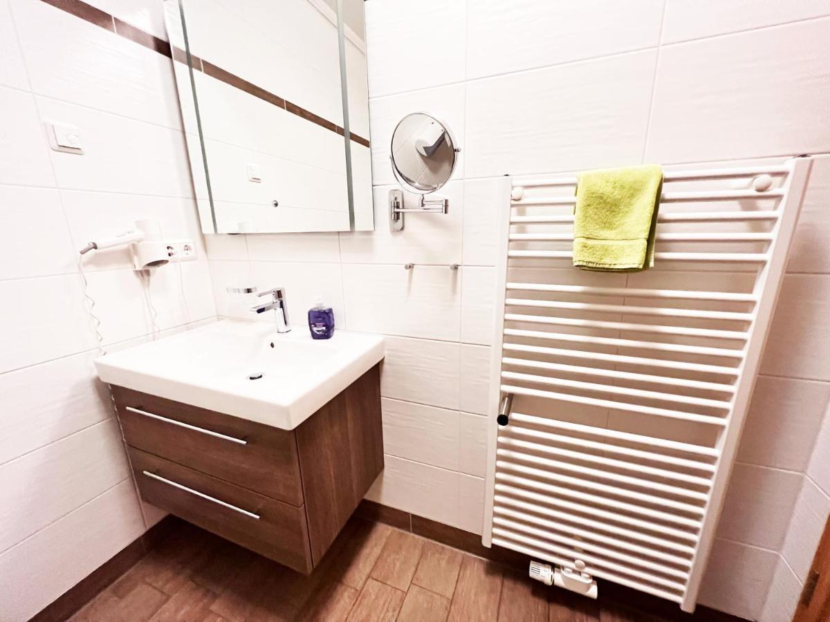 Fewo-Zimmer-Auszeit Drahnsdorf Bagian luar foto