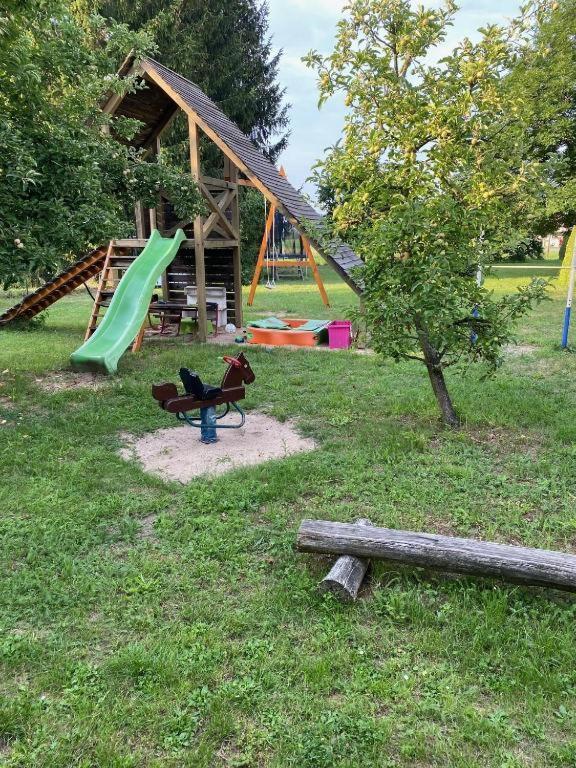 Fewo-Zimmer-Auszeit Drahnsdorf Bagian luar foto